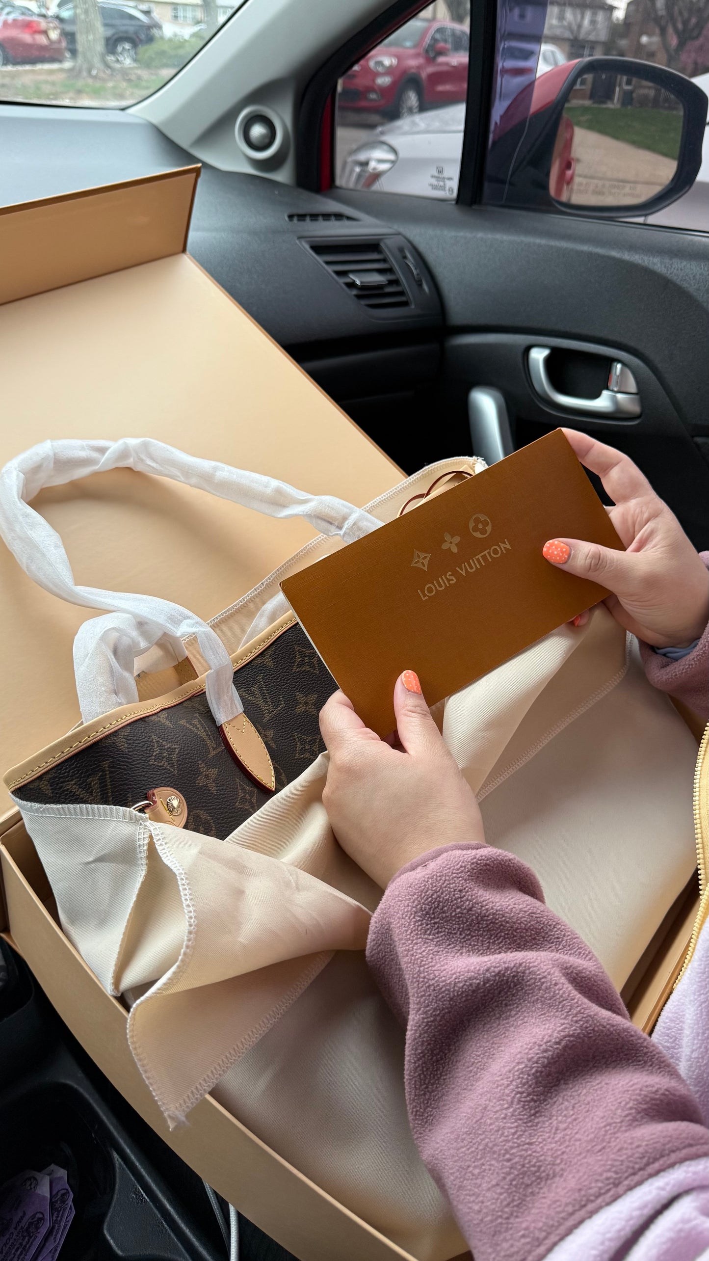 Designer Bag Supplier